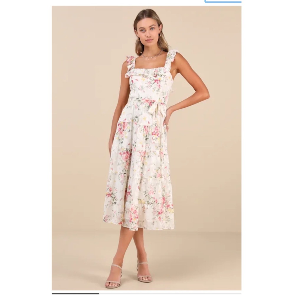 Lulus Shela Ivory Floral Jacquard Tiered Midi Dress Size Small New with tags!